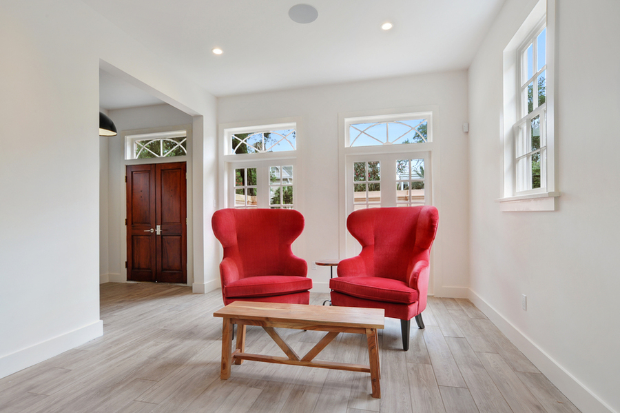 Sweeney Restoration work on 4-St Charles Ave 4